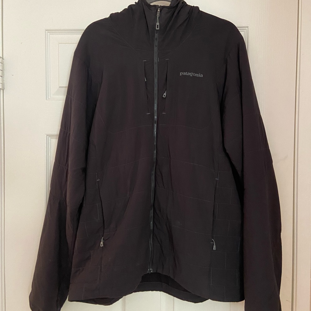 Patagonia Men’s Quilted Puff Hooded Zip-Up